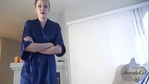 Belle-mère baise son beau-fils pour guérir son trouble