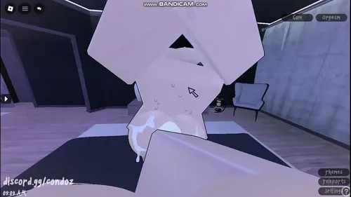 Futanari Roblox baise hardcore dans des condos privés