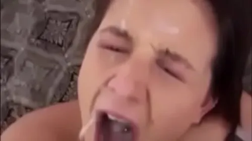 Compilation squirt - Femmes qui éjaculent fort
