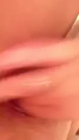 Amatrice se masturbe en selfie vidéo intime maison